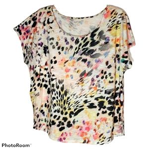 Apt. 9 women's plus size  1X splattered paint colored print pullover top. 701
